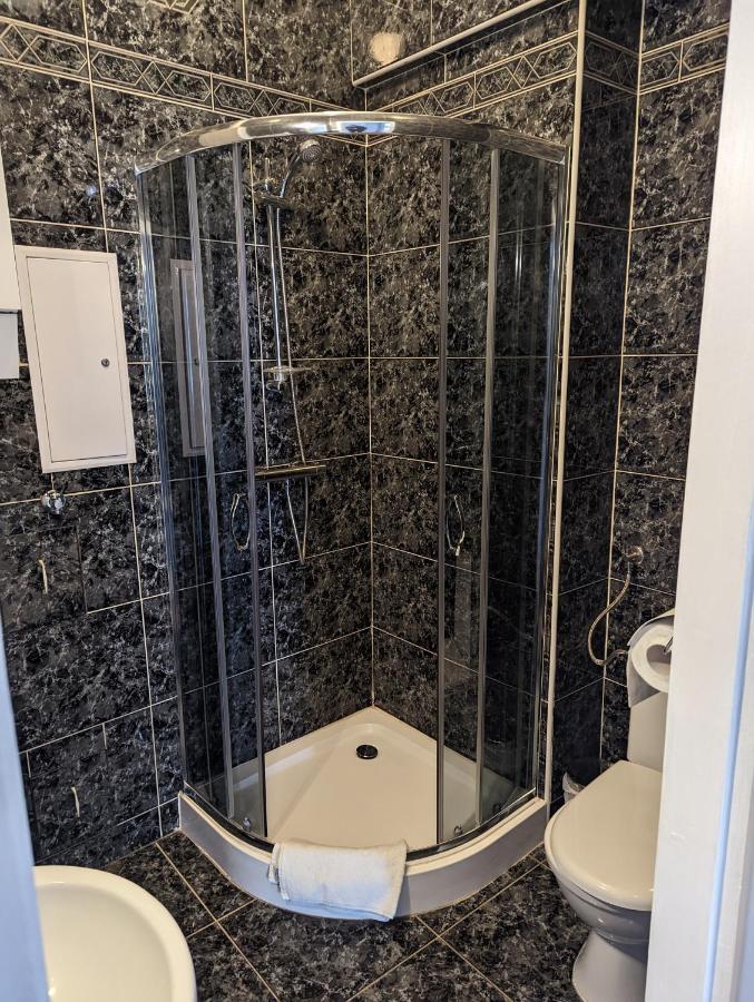 Wawel Suites Krasków Dış mekan fotoğraf