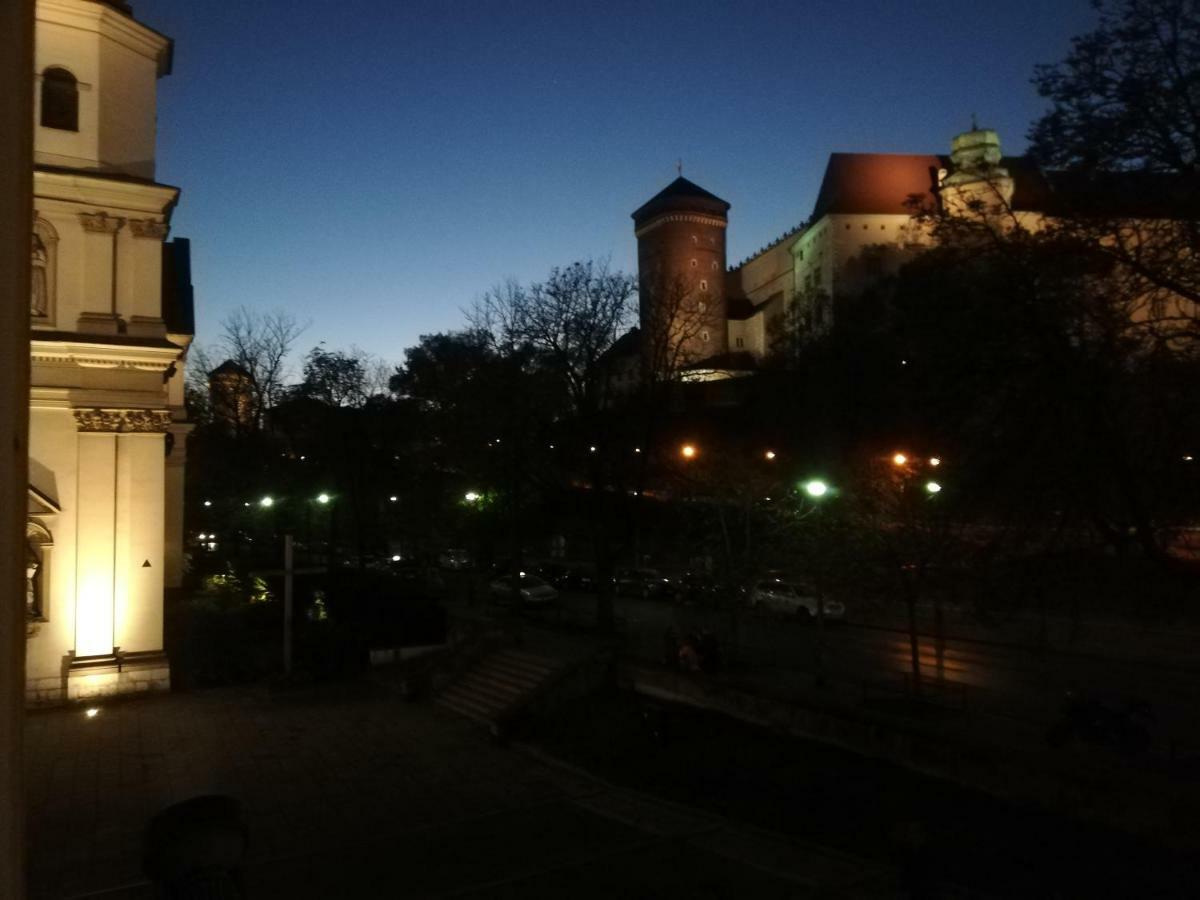 Wawel Suites Krasków Dış mekan fotoğraf