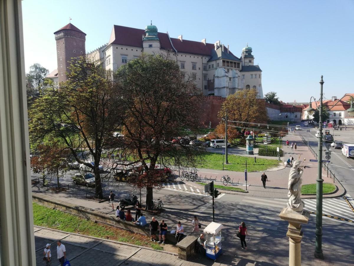 Wawel Suites Krasków Dış mekan fotoğraf