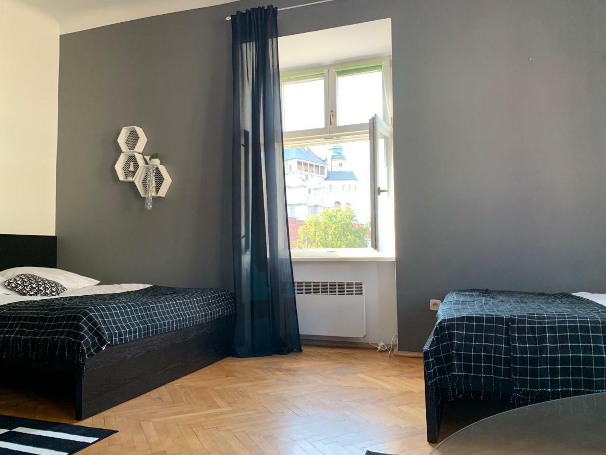 Wawel Suites Krasków Dış mekan fotoğraf