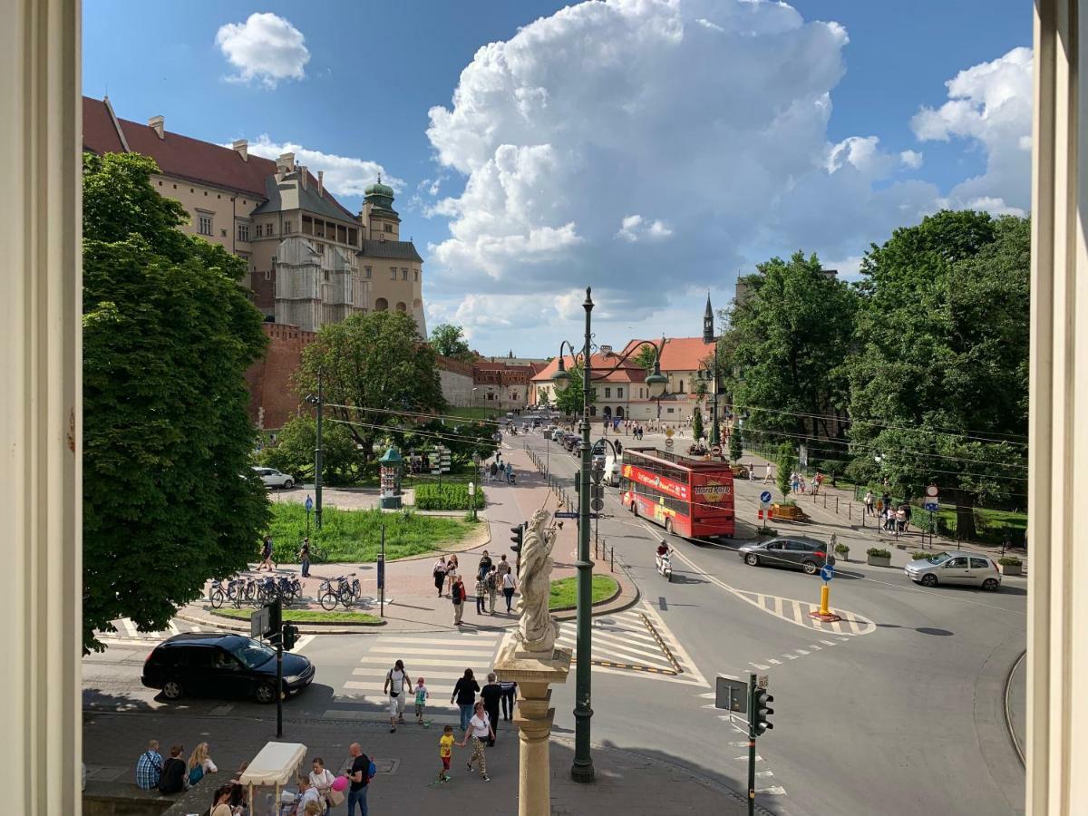 Wawel Suites Krasków Dış mekan fotoğraf